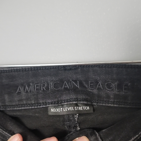 American Eagle Outfitters Black Skinny Jeans with Distressed Design - Picture 3 of 8